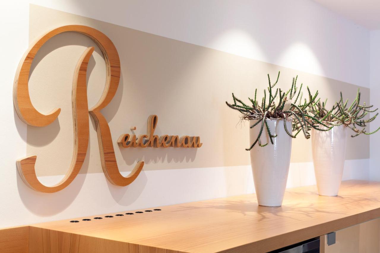 Appartementhotel Roehrenbach Именстад ам Бодензе Екстериор снимка