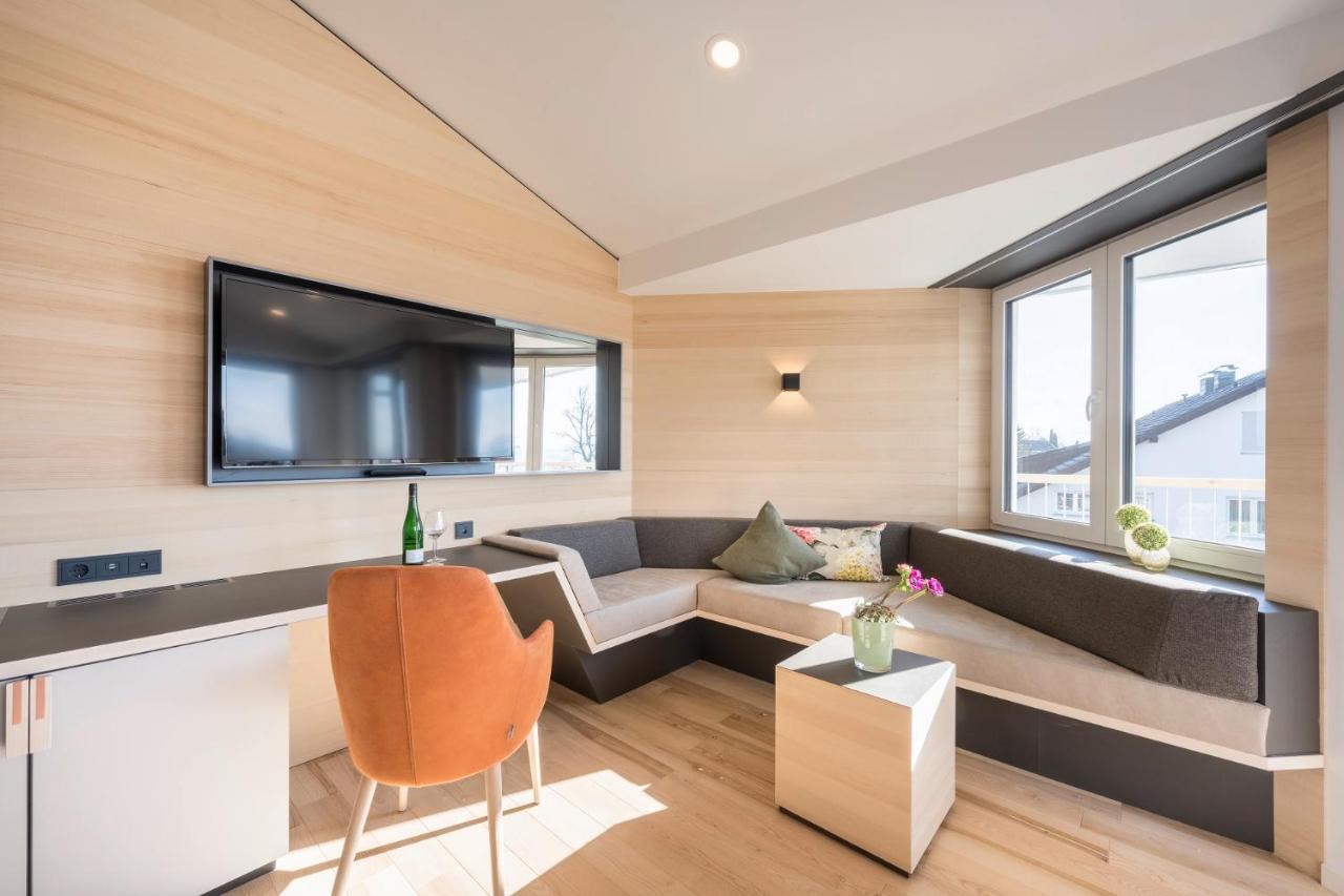 Appartementhotel Roehrenbach Именстад ам Бодензе Екстериор снимка
