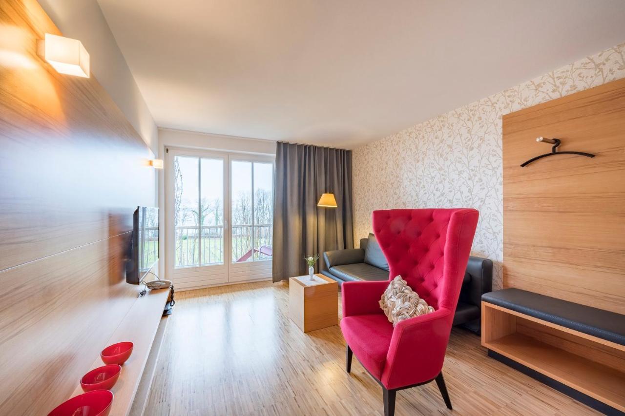 Appartementhotel Roehrenbach Именстад ам Бодензе Екстериор снимка