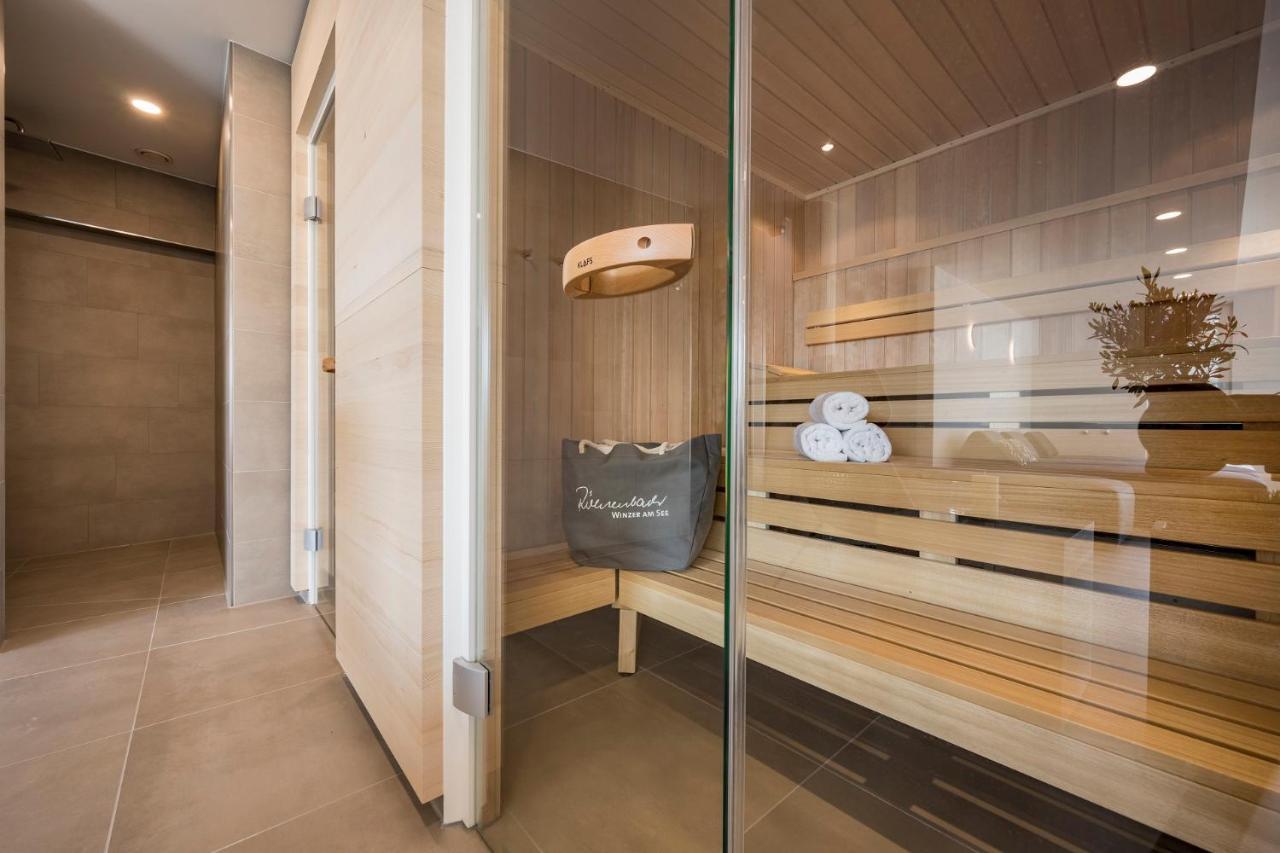 Appartementhotel Roehrenbach Именстад ам Бодензе Екстериор снимка