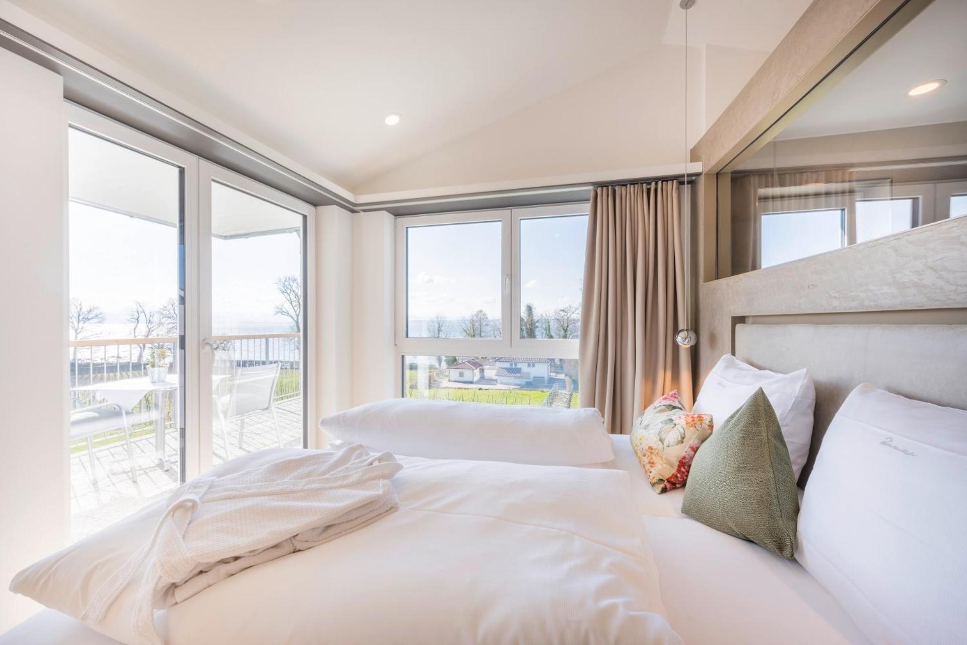 Appartementhotel Roehrenbach Именстад ам Бодензе Екстериор снимка