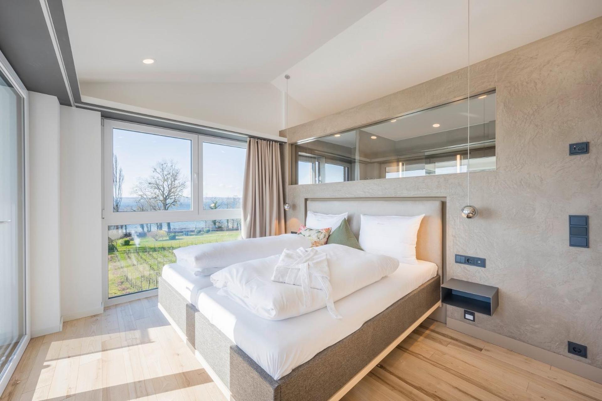 Appartementhotel Roehrenbach Именстад ам Бодензе Екстериор снимка